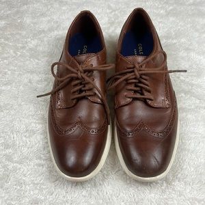 Cole Haan Grand Oxford Wingtip OS Woodbury Ivory C29414 Mens Dress Shoes, size 8